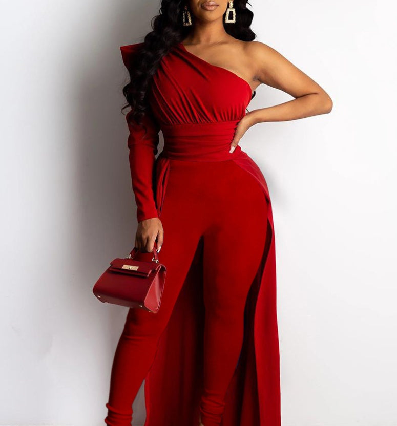 European And American New Style Red One-Shoulder Puff Sleeve Skinny Long Mop Jumpsuit. WAS £45 NOW £19.99 ONLY.