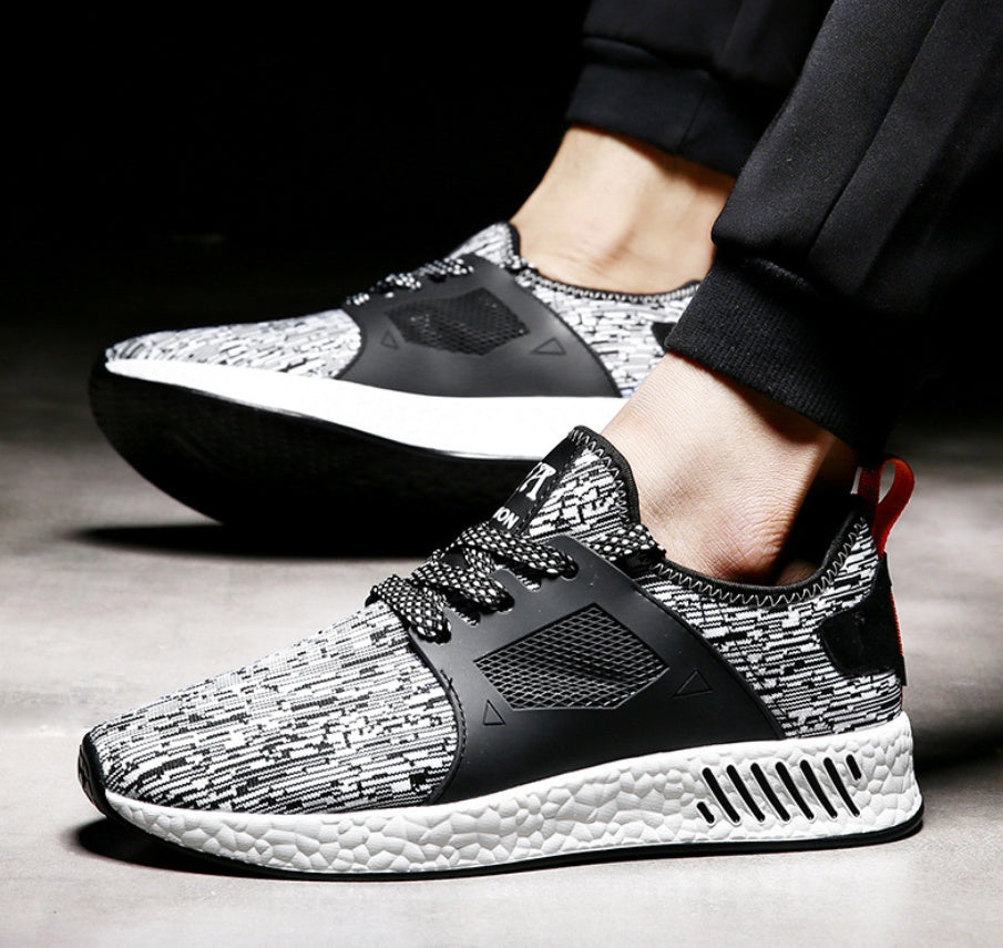 Student breathable running shoes