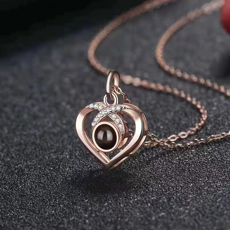 AliExpress Hot Sale Love Heart-shaped Projection Necklace 100 Languages Custom Family Portrait Black And White Color Photo