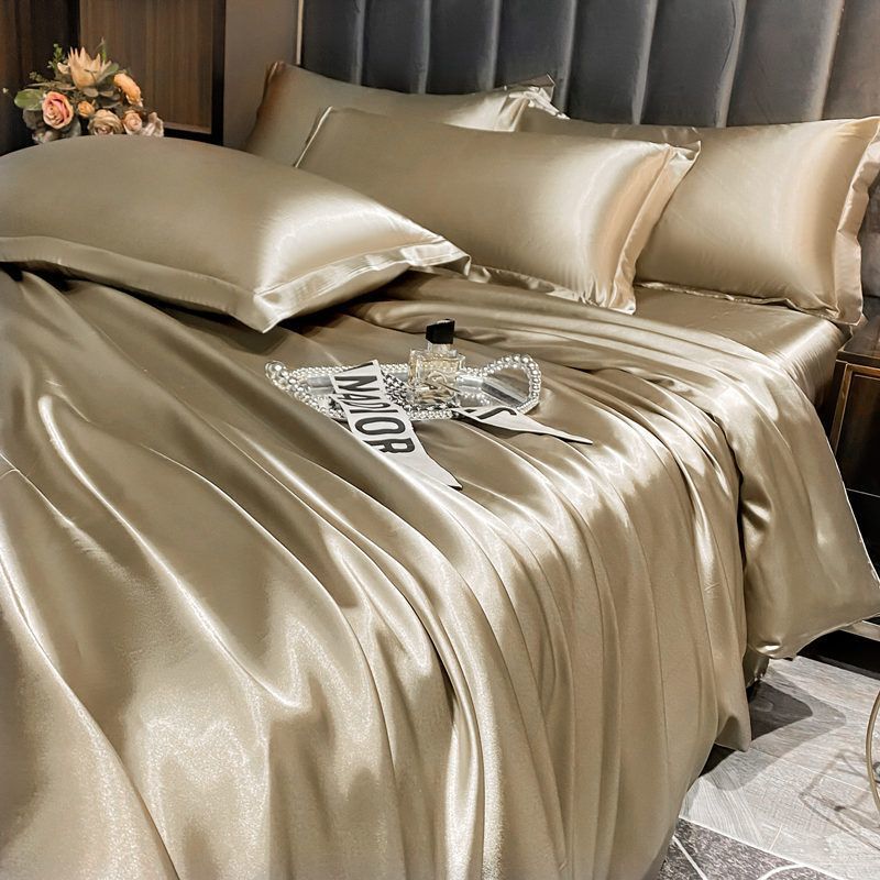 Ice Silk Fabric Double-sided Silk Four-piece Set Mulberry Silk Duvet Cover Sky Silk Bed Sheet