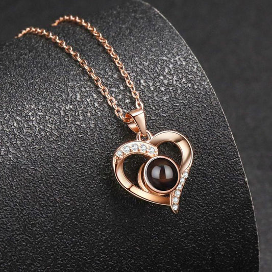 Amazon New Love Heart-shaped Projection Necklace Female 100 Languages Color Photo Customization Family Photo Graduation Photo