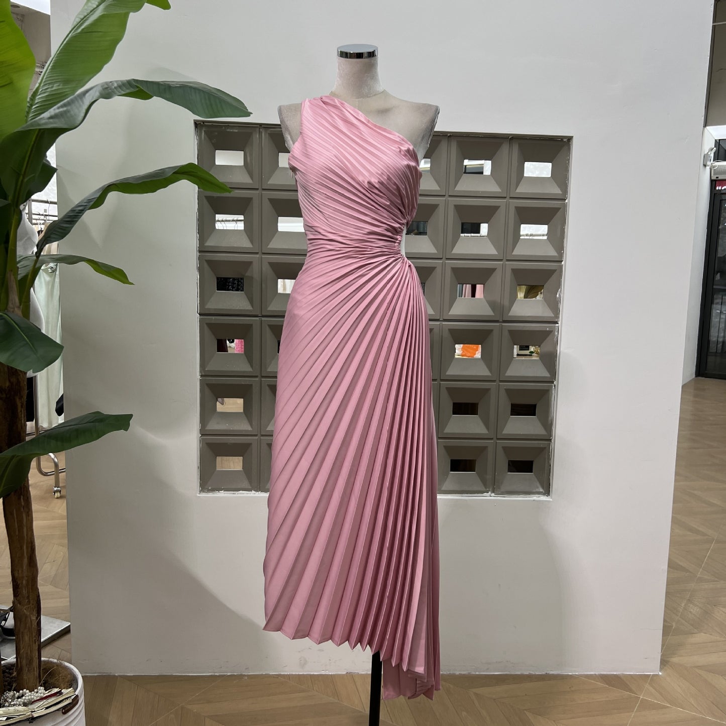 Multi-color Options For Gentle Temperament Pleated Waist, One-shoulder Irregular Skirt, Goddess Elegant Dress In Summer