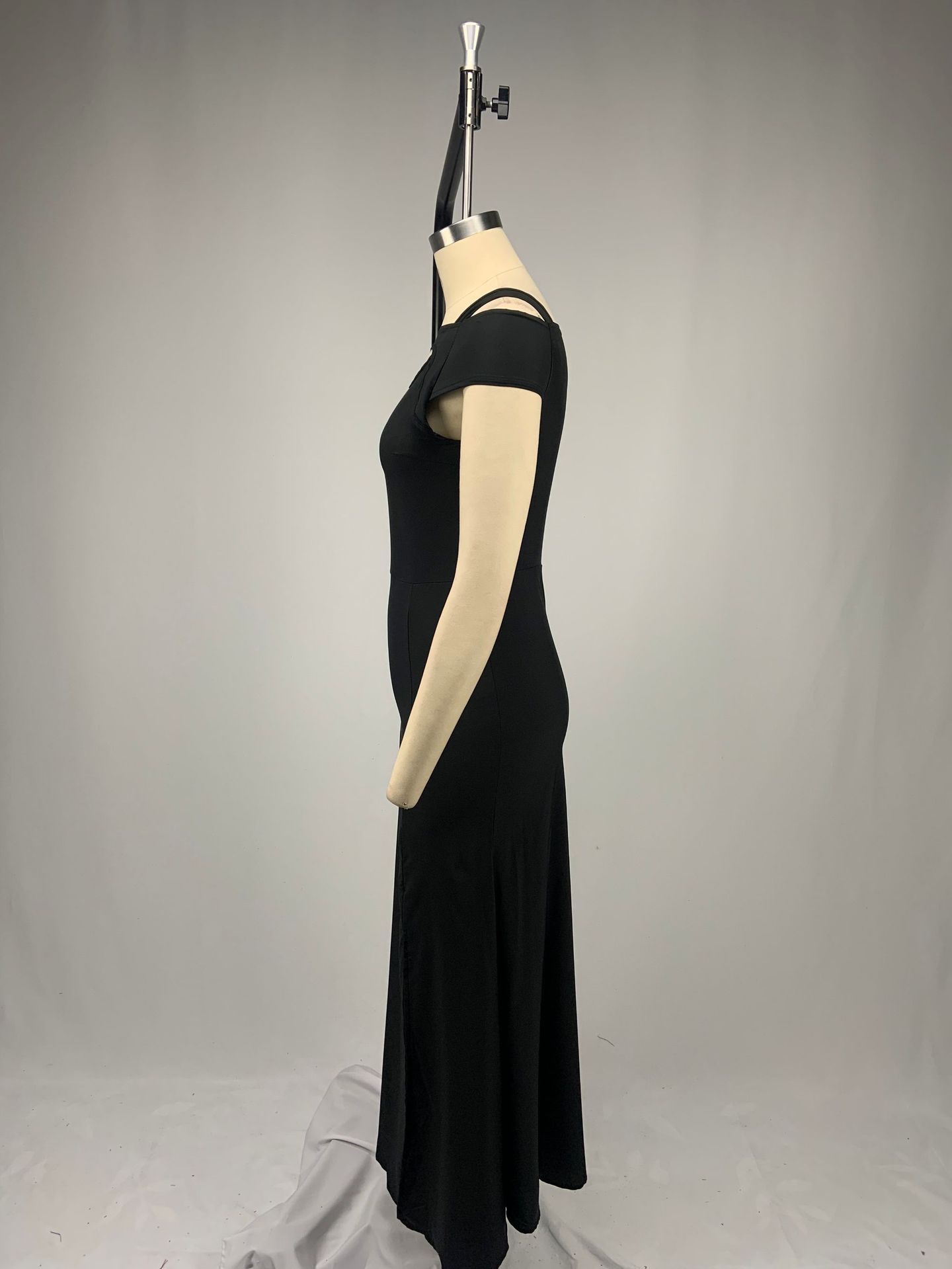 V-Neck Sexy Off-The-Shoulder Split Party Dress. WAS £30 NOW £18.99.